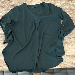 Womens quarter sleeve size L blouse